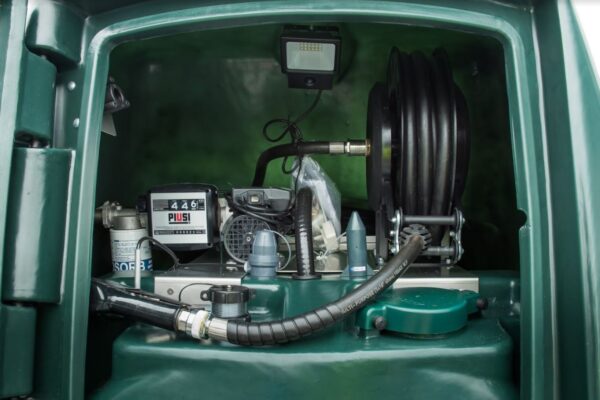1350 Fuel King c/w Reel Fuel Point